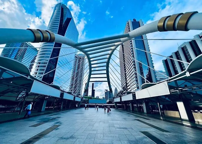 公寓 Si Lom Sathon Is A Large Space View Near King Power Mahanakhon Bts Phat Phong Night Market Tourist Business District *
